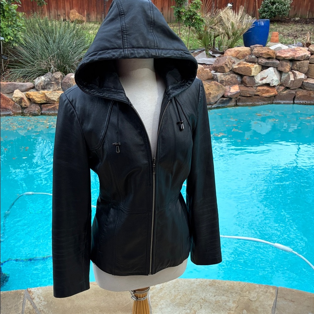 Kenneth Cole Reaction Black Hooded slimming Leather Jacket M - Picture 2 of 8